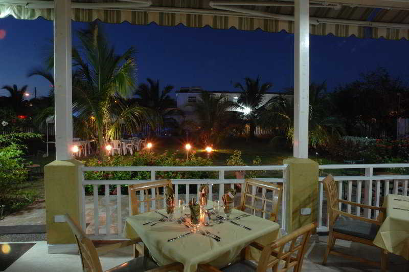 Golden Sands Hotel Christ Church Exterior foto